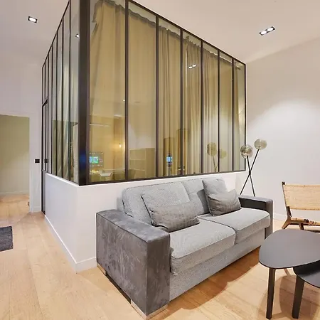 Designer 2br6p - Madeleinehaussmann